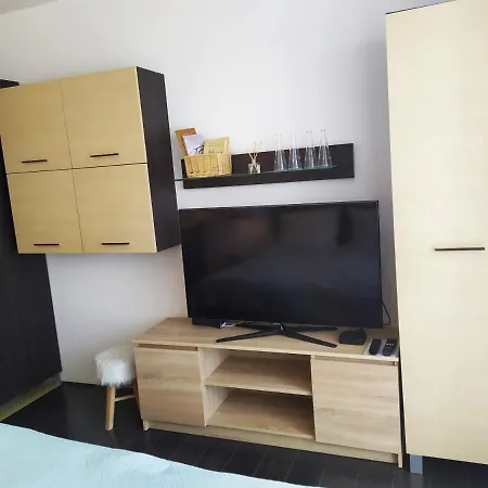 شقة Nad Parseta 502 كولوبرزيغ